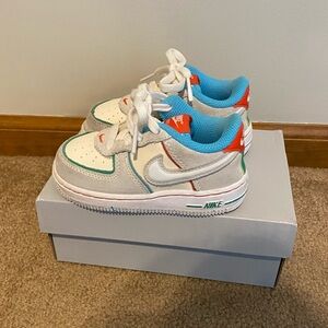 Toddler Nike Air Force 1 (Size 7)